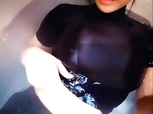 Yui Okada Reveal