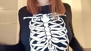 What I wore to take the kids trick or treating 😘