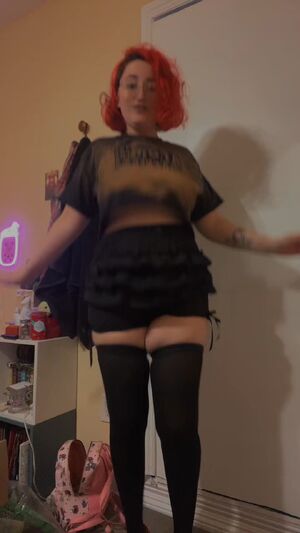 Thick Thighs Alt Alternative Bouncing Chubby