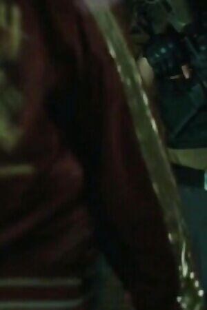 Margot Robbie deserves a hard spanking on that ass for being a cocktease. That Jiggle though !