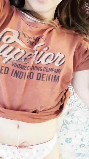 Let's forget it's Monday and stay in bed all day long.