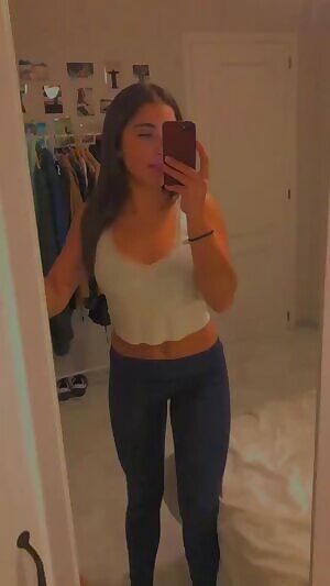 19 year old makes me cum so hard.