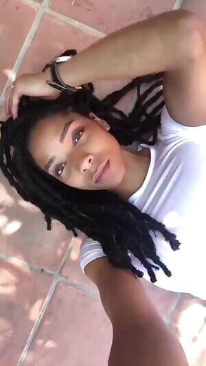 How about an out door flash?