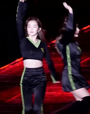 RED VELVET Irene
