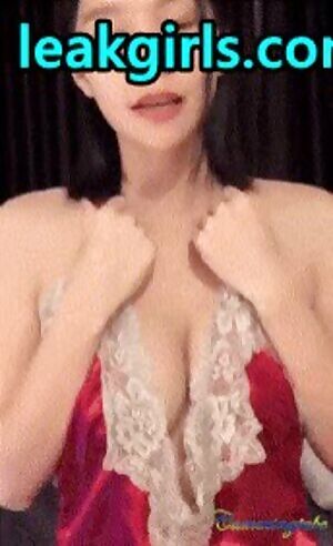 titty squeeze