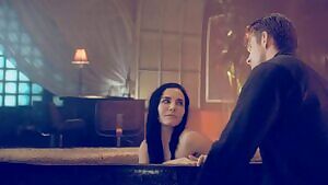 Martha Higareda bath plot-Altered Carbon