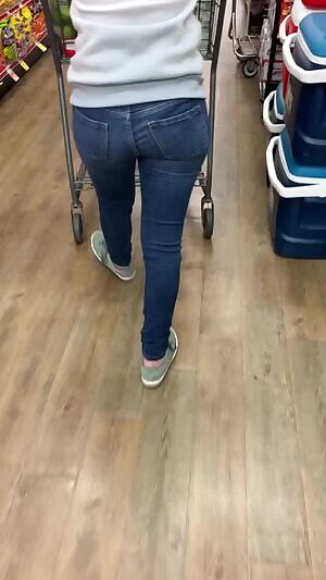 Anyone like the wife’s skinny butt?