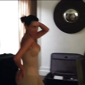 kims sexy body