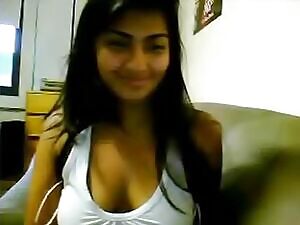 Two-for-one webcam flash from cute Arab girl