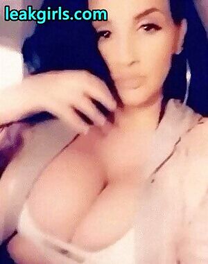 Big Titted MILF Goddess