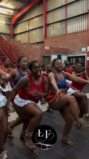 African Queens Dancing