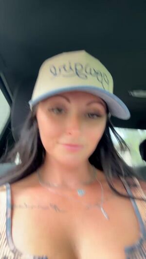 Big Areolas Amateur Boobs Cute MILF