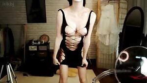 BJ Seoyeon FINALLY gives a nice glimpse of her bush. A personal favorite.