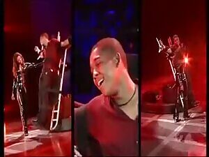 Janet's fan service on stage