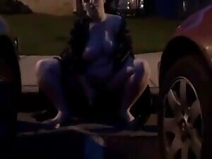 bbw naked masturbates in public 2