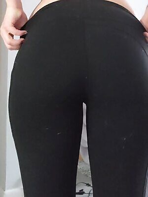 Slow peel 💜 .........