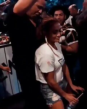 Jennifer Shakes her booty for A-Rod