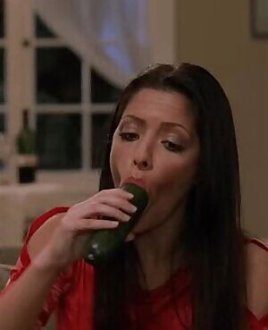 Love watching Sarah Shahi demonstrate her BJ technique