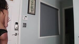 Bonnie Bruise Orders Pizza Nude