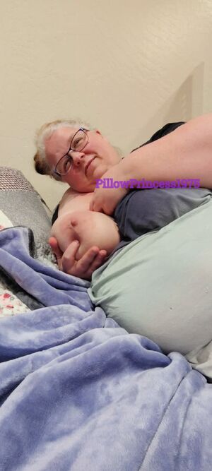 Mom Bods BBW Big Tits Chubby