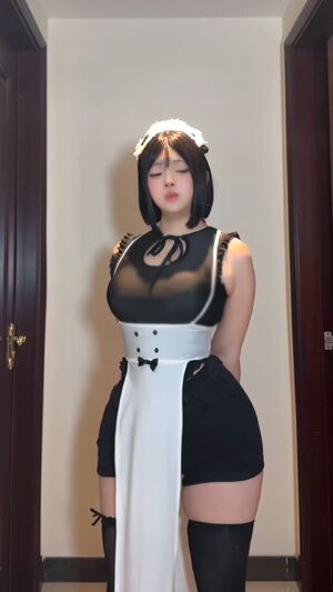 UwU Heaven Asian Chinese Chubby Cosplay