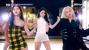 CLC - Elkie's white dress and cool cheeks.