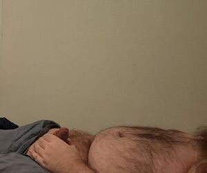 Gay Hairy Bear Bisexual Cock Masturbating