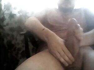 a guy looking for some fun, msg @ springaqua.