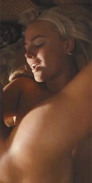 Margot Robbie getting fucked and loving every second of it