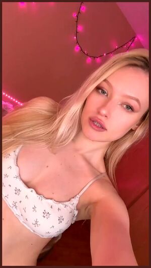 Asshole Big Ass Masturbating NSFW Wet Pussy