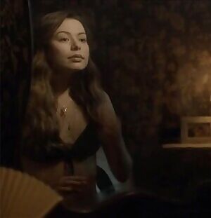 Miranda Cosgrove.
