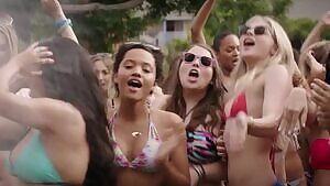 Chloe moretz bouncing her tiny tits in bikini