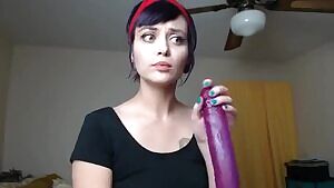 That throatbulge, tho.