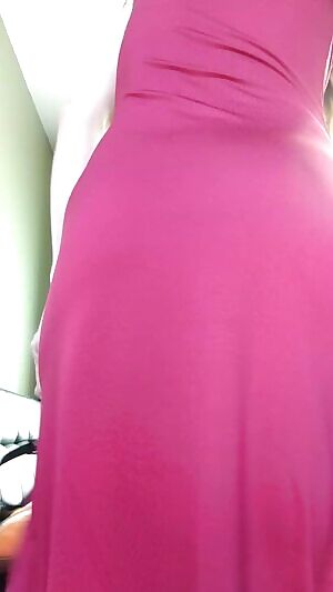 Red dress no panties