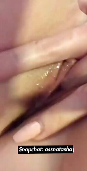 I’m wet as f*ck 😩💦