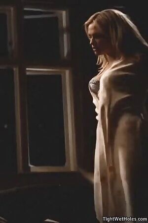 Anna Paquin