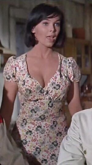 Yvonne Craig