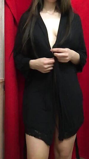 Let me make the custom video of your dreams. Specials until my birthday! Kik, Private Snap, Custom photos/videos, GFE, & More