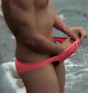 When lifeguard is hot and you're horny AF