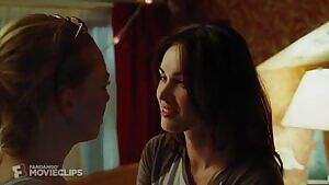 Megan Fox and Amanda Seyfried in Jennifer's Body