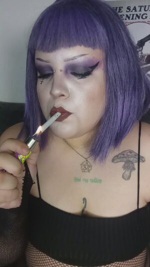 Cigar fetish Amateur Chubby Goth Smoking
