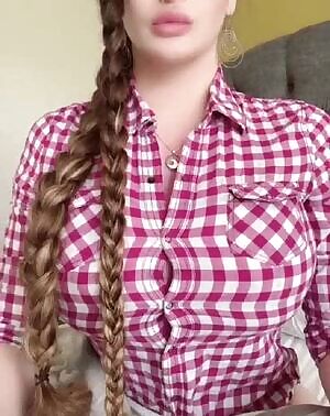 Krissy Krave