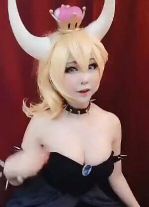 Bowsette showing what she's made of
