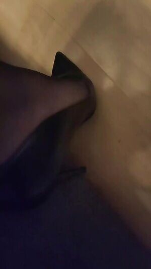 Mrrr My Sissies Legs