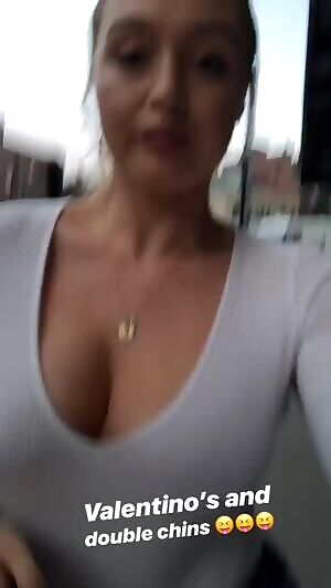 big breast cleavage