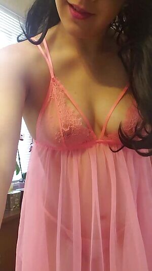 ✨ Friday mornings are the perfect time to have some fun! 💕