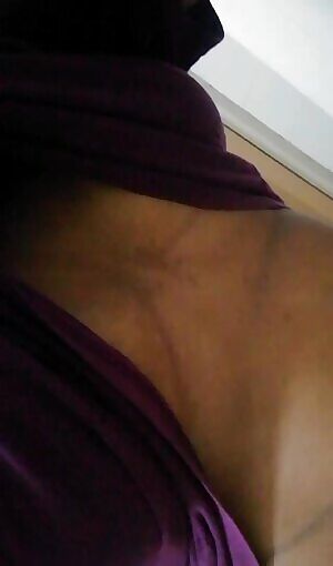 Someone reminded me that I forgot to post here yesterday! Please accept my humble first titty drop as an apology!