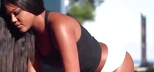 Yara Skye's hard berries