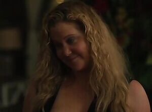 Amy Schumer - Snatched