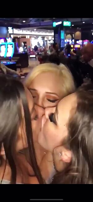 Threesome kisses